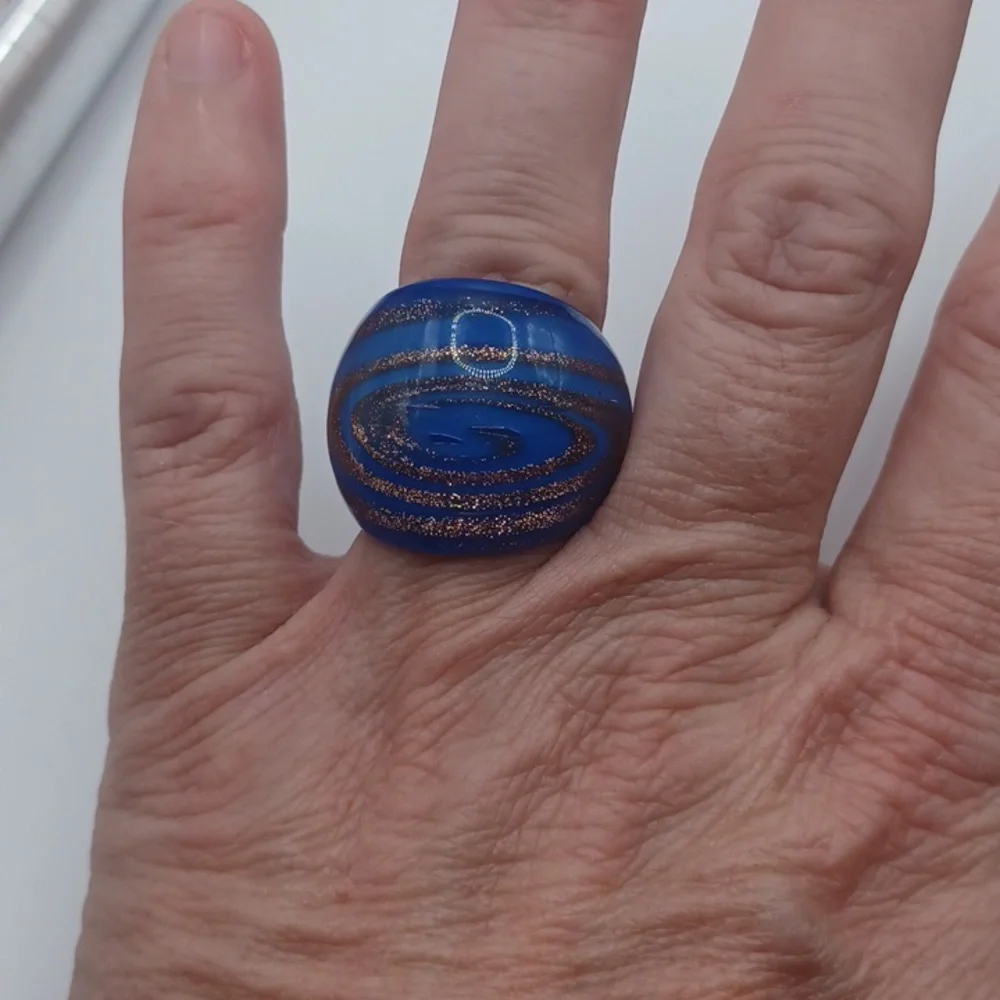 Blue and Copper Swirled Glass Art Ring Sz 7.5